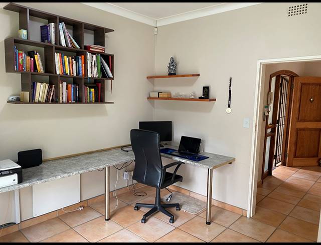 4 BEDROOM HOUSE FOR SALE IN MORNING HILL